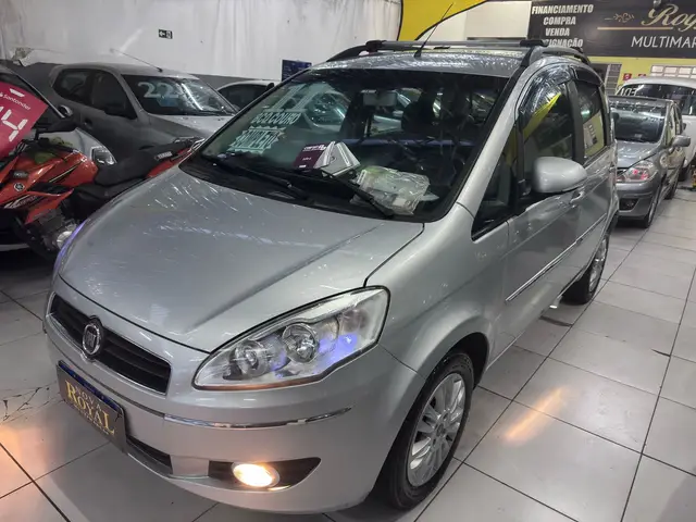 Carro Fiat Idea 2011 Essence 1.6 16V E.TorQ (Flex)