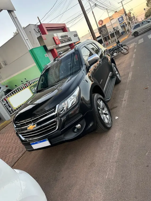 Carro Chevrolet Trailblazer 2019 3.6 V6 SIDI LTZ 7L 4WD (Aut)