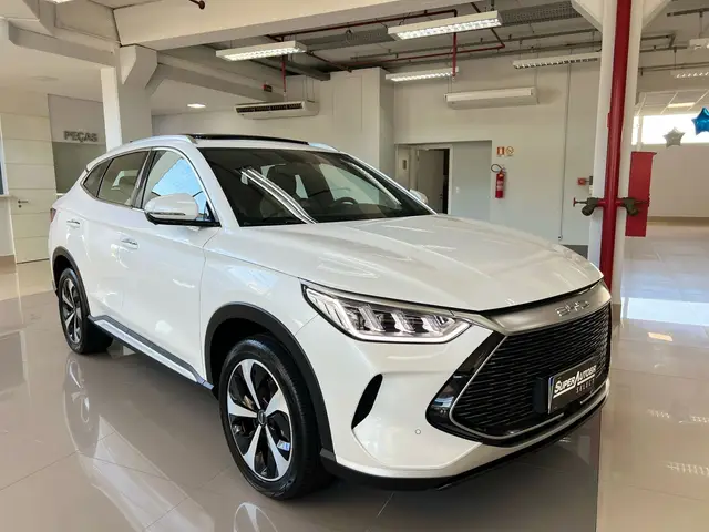 Carro BYD Song Plus 2023 (Híbrido)