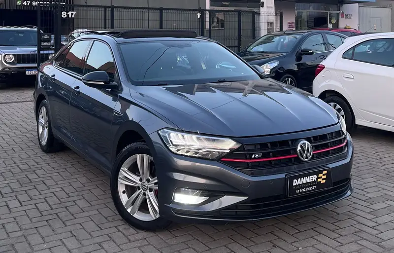 Volkswagen Jetta 1.4 250 TSI R-Line