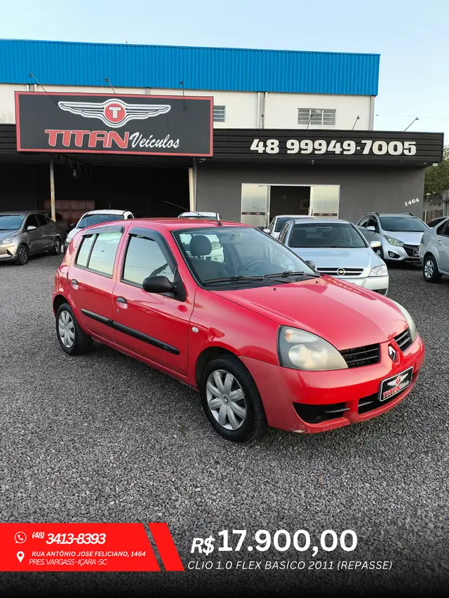 Carro Renault Clio 2011 Hi-Flex 1.0 16V