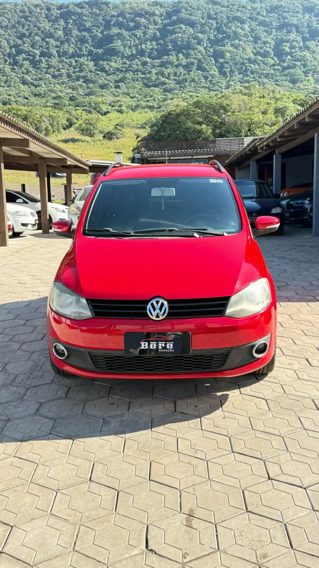 Carro Volkswagen Fox 2013 1.6 VHT (Flex)