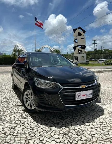 Carro Chevrolet Onix 2023 LT 1.0