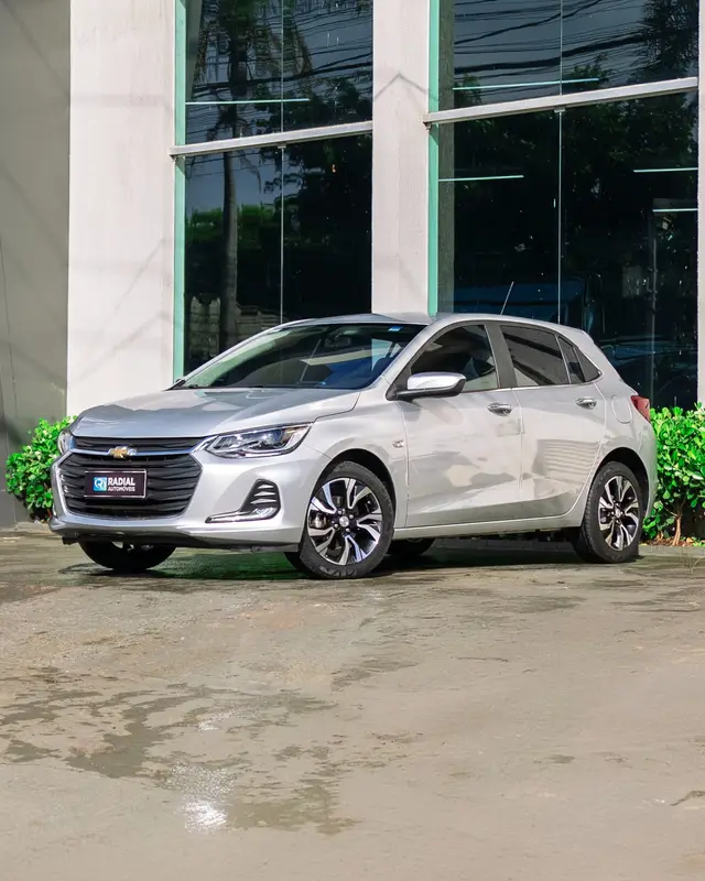 Carro Chevrolet Onix 2023 Premier 1.0 Turbo (Aut.)