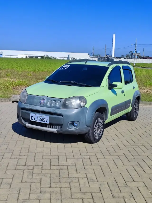 Carro Fiat Uno 2011 Way 1.4 8V (Flex) 4p