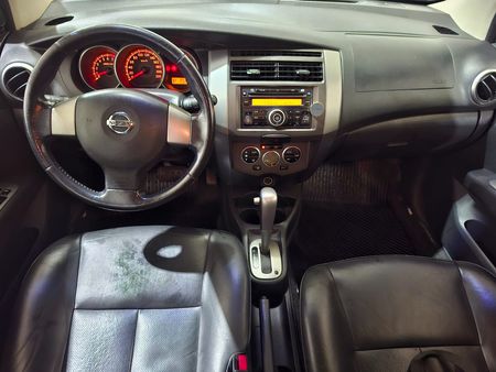Grand Livina SL 1.8 16V (flex) (aut)