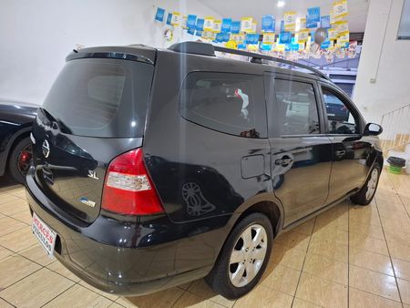 Grand Livina SL 1.8 16V (flex) (aut)