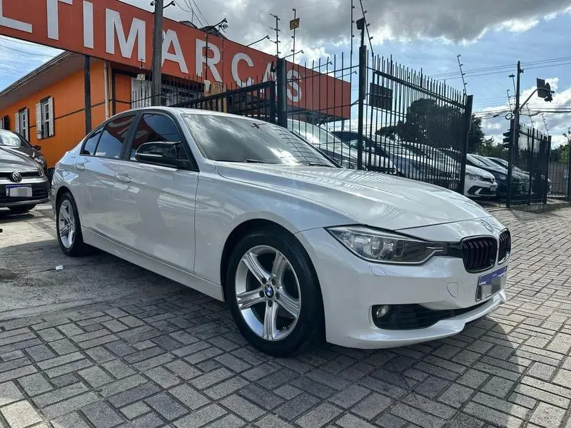 BMW 320i 320i Sport ActiveFlex