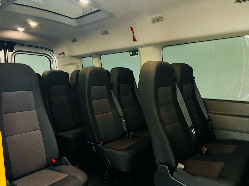 Transit Minibus 15 Lug. 2.0 Diesel (Aut.)