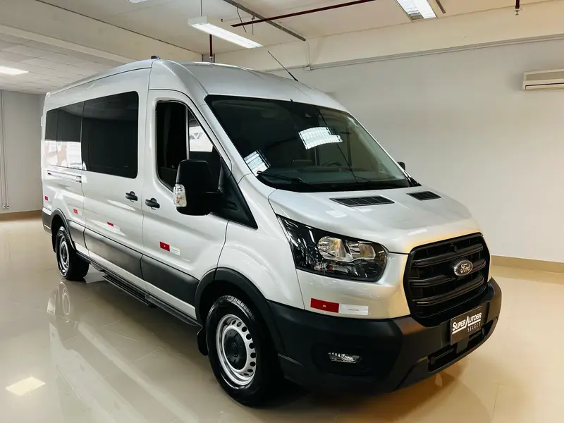 Ford Transit Minibus 15 Lug. 2.0 Diesel (Aut.)
