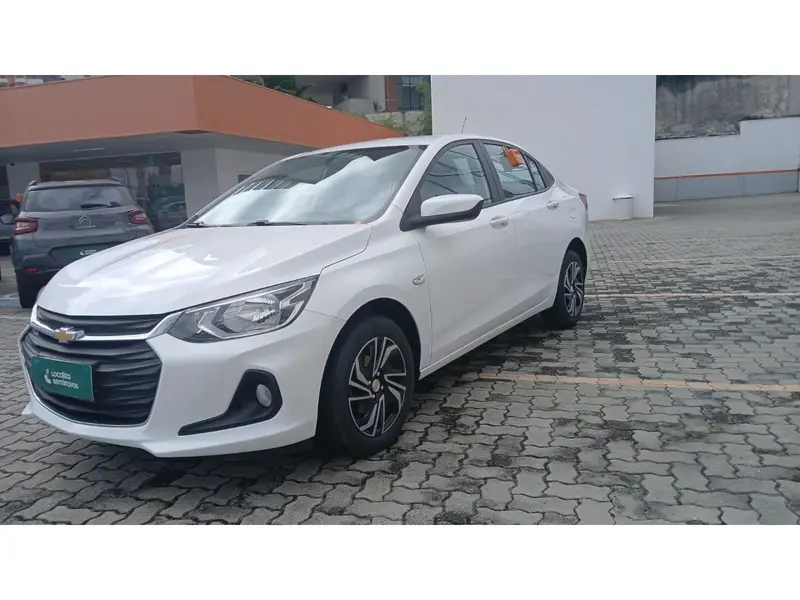 Chevrolet Onix Plus LT 1.0