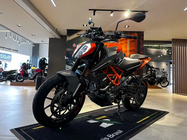 Carro KTM Duke 390 2025 ABS