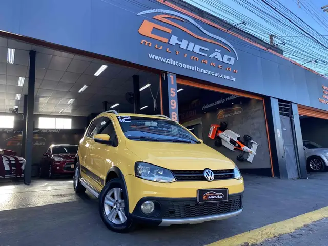 Carro Volkswagen CrossFox 2011 1.6 (Flex)