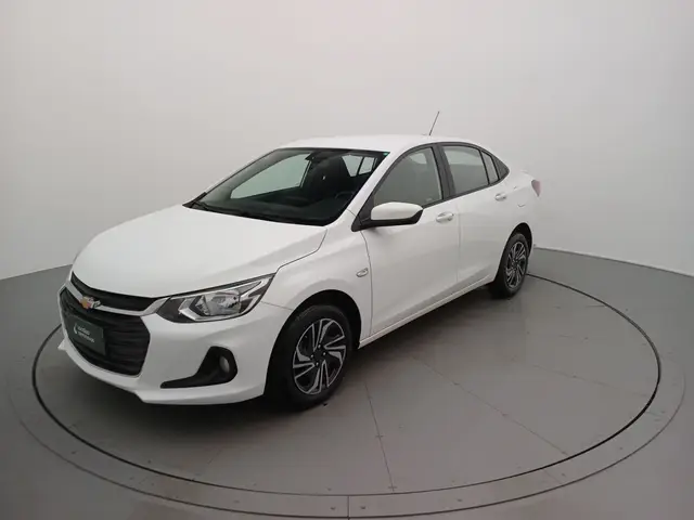 Carro Chevrolet Onix Plus 2024 LT 1.0