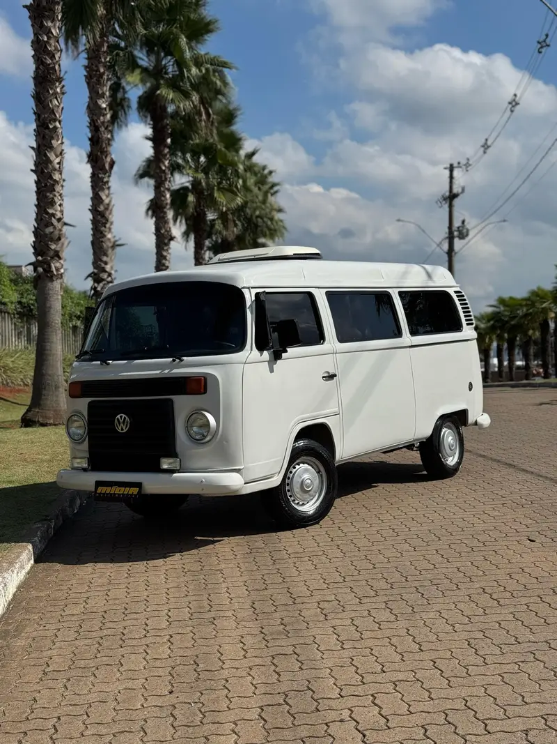Volkswagen Kombi Furgão Kombi Furgao 1.4 (Flex)