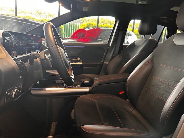 GLA 200 AMG Line 1.3 16V TB Aut.