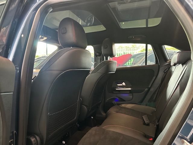 GLA 200 AMG Line 1.3 16V TB Aut.