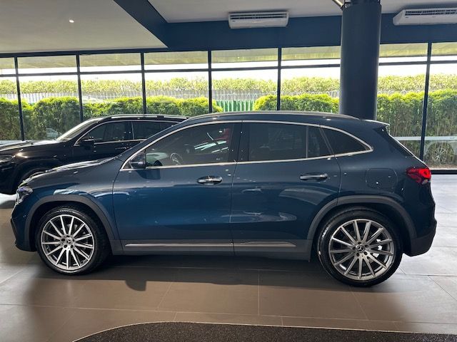 GLA 200 AMG Line 1.3 16V TB Aut.