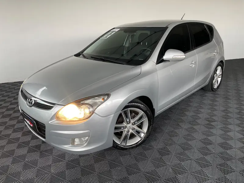 Hyundai i30 GLS 2.0 16V (aut)