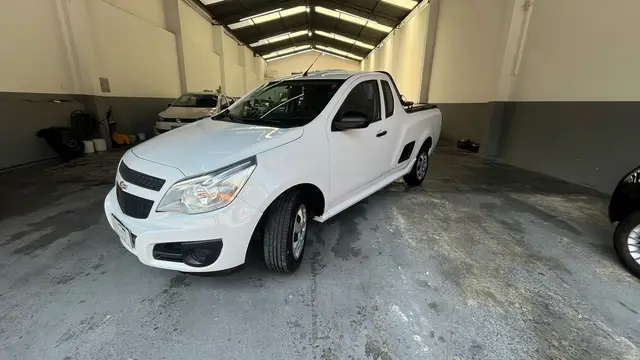 Carro Chevrolet Montana 2019 LS 1.4 (Flex)