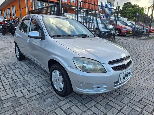 Carro Chevrolet Celta 2013 LT 1.0 (Flex)