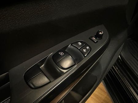 Frontier Pro-4X 2.3 Turbo 4x4