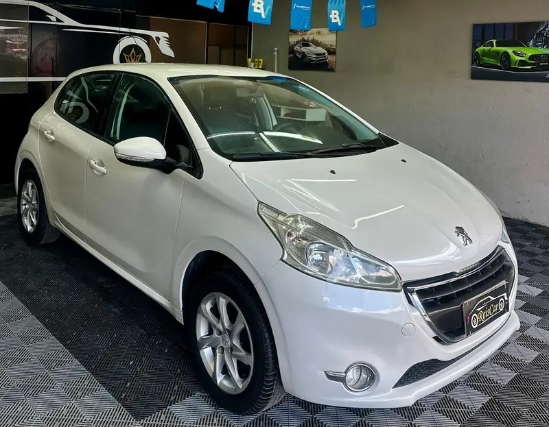 Peugeot 208 Active Pack 1.6 16V (Flex) (Aut)
