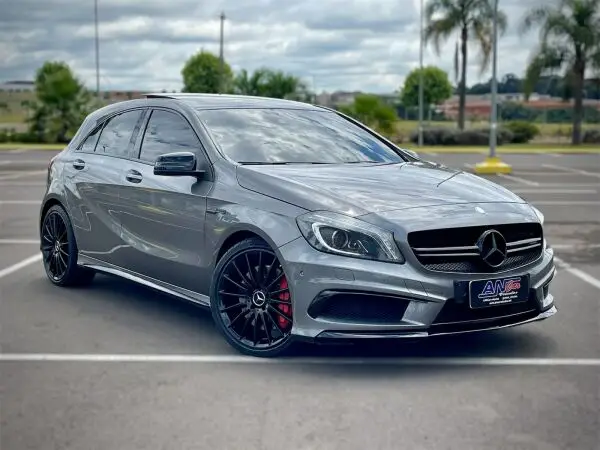 Carro Mercedes-Benz CLA 45 AMG 2015 4Matic DCT
