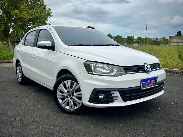 Carro Volkswagen Voyage 2017 1.6 MSI Comfortline I-Motion (Flex)