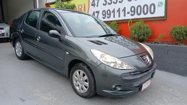 Carro Peugeot 207 Sedan 2011 207 Passion XR Sport 1.4 8V (flex)