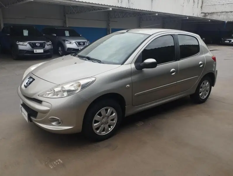 Peugeot 207 Hatch XR Sport 1.4 8V (flex)