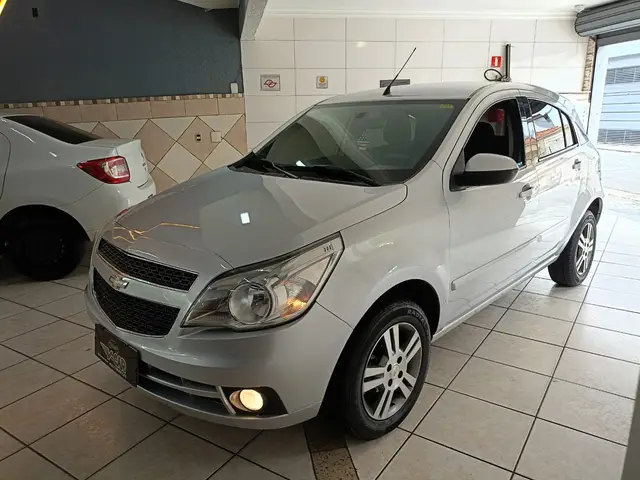 Carro Chevrolet Agile 2013 LTZ 1.4 8V (Flex)