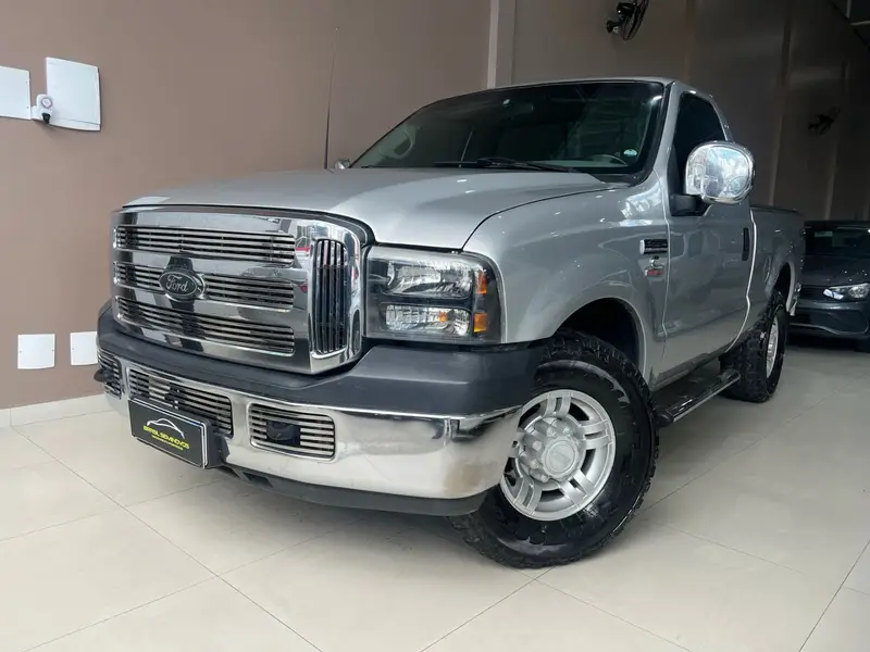 Ford F-250 XLT 4x2 3.9 (Cab Simples)