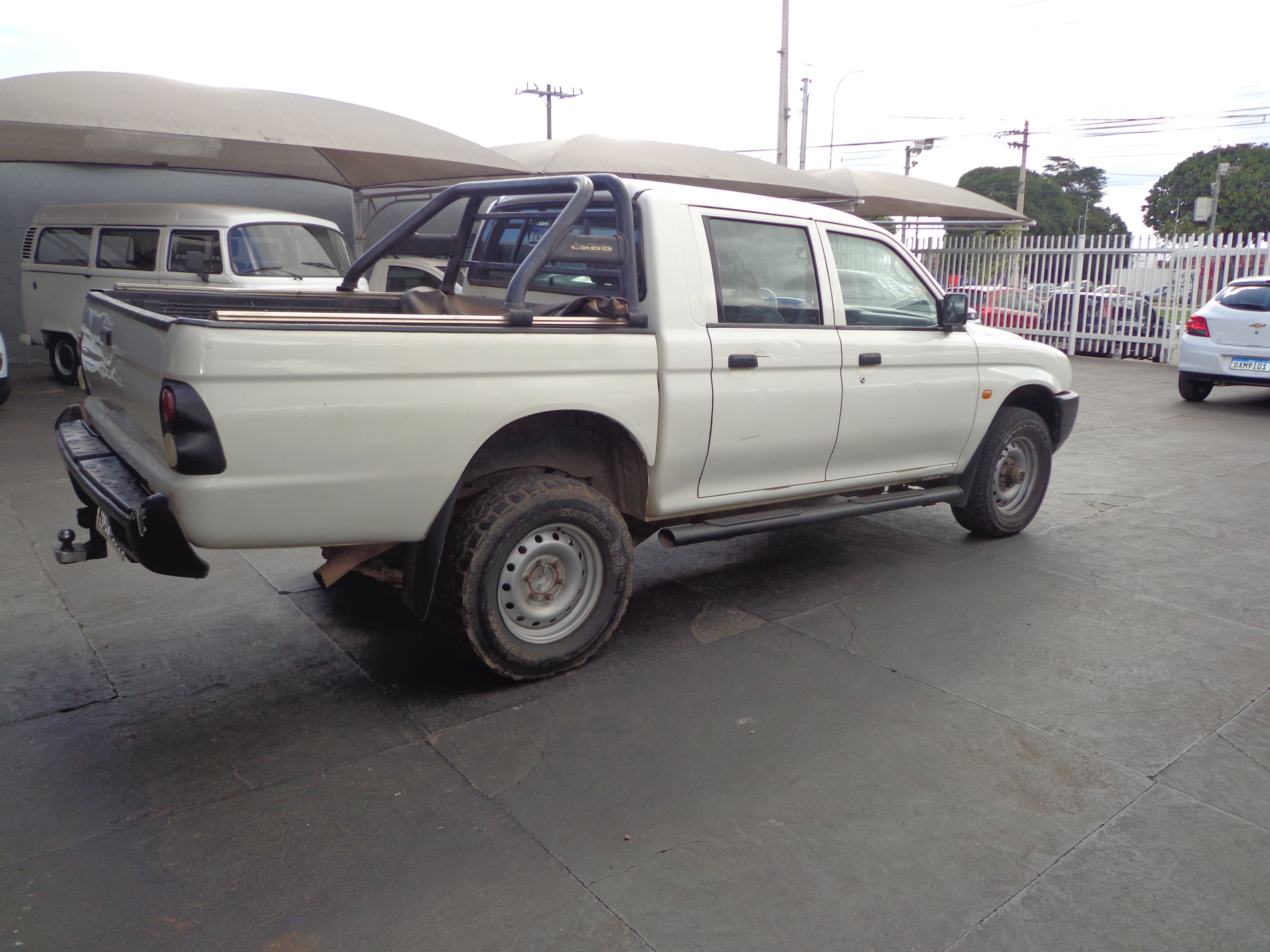 Mitsubishi L200