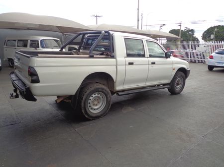 S10 Cabine Dupla S10 Luxe 4x4 2.5 (Cab Dupla)