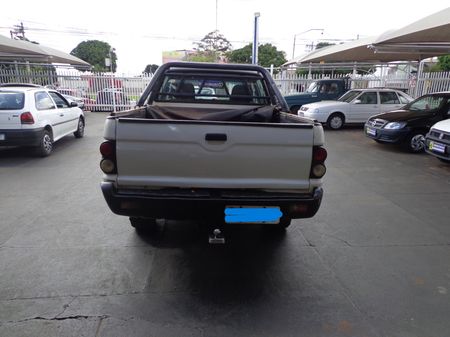S10 Cabine Dupla S10 Luxe 4x4 2.5 (Cab Dupla)