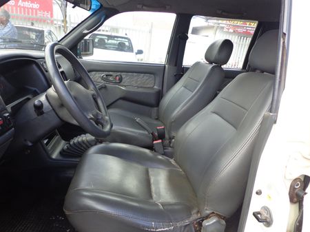 S10 Cabine Dupla S10 Luxe 4x4 2.5 (Cab Dupla)