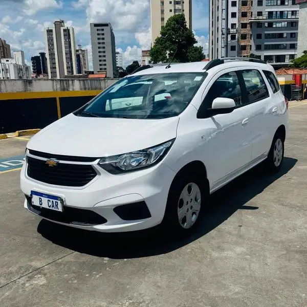 Carro Chevrolet Spin 2024 LT 1.8 (Aut.)