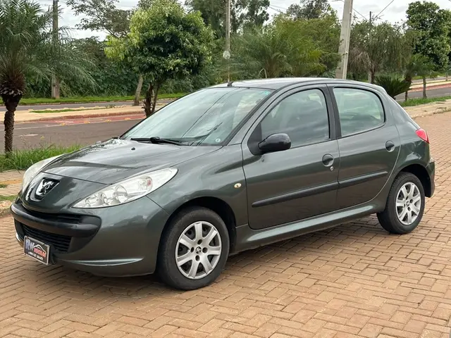 Carro Peugeot 207 2011 Hatch X-Line 1.4 8V (flex) (2 p.)