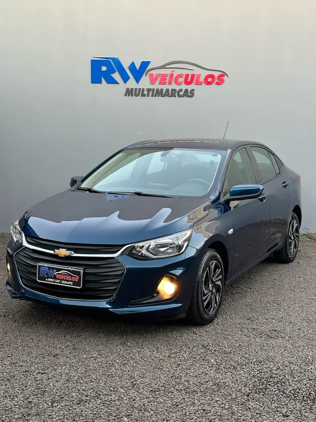 Carro Chevrolet Onix Plus 2024 LT 1.0