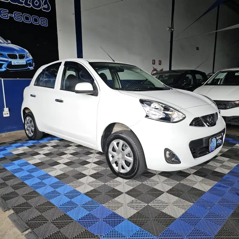 Nissan March 1.0 12V (Flex)