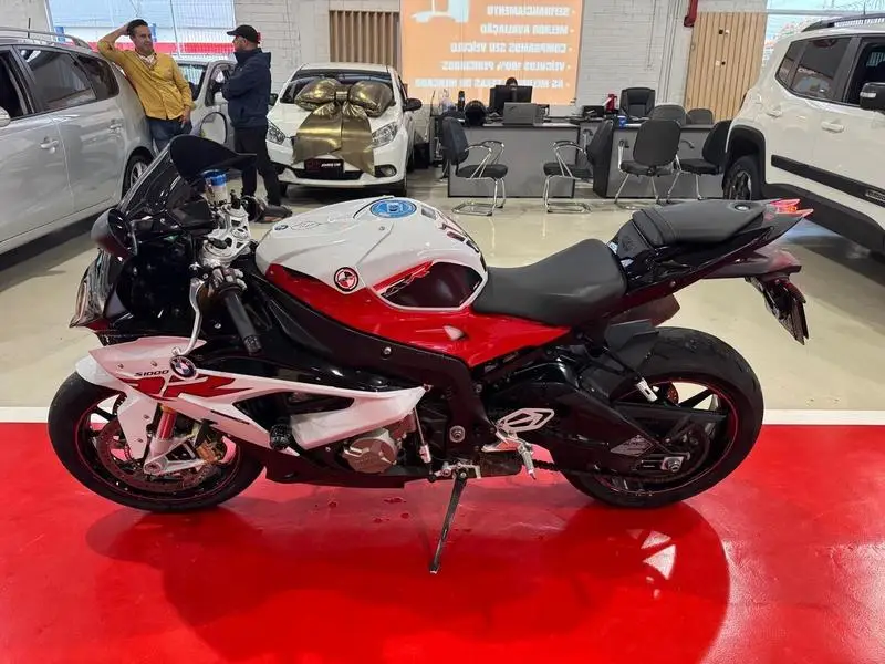 BMW RR