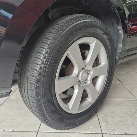 SantaFe GLS 2.7 V6 4x4 (7 lug)