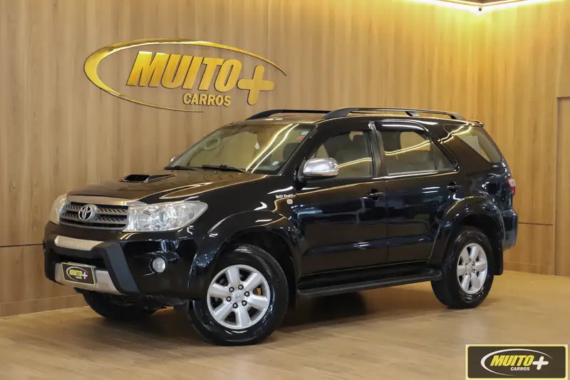 Toyota Hilux SW4 SRV 4x4 3.0 Turbo  (aut)