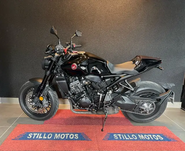 Moto Honda CB 1000R 2023 Black Edition