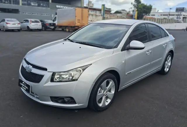 Carro Chevrolet Cruze 2013 LT 1.8 16V Ecotec (Flex)