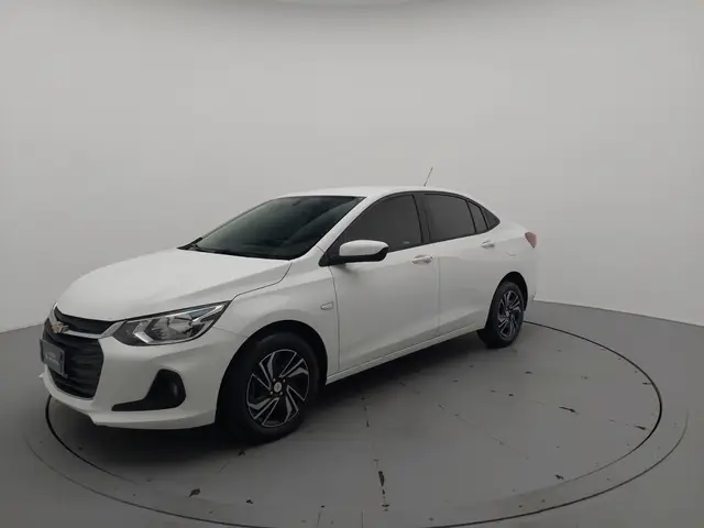 Carro Chevrolet Onix Plus 2024 LT 1.0