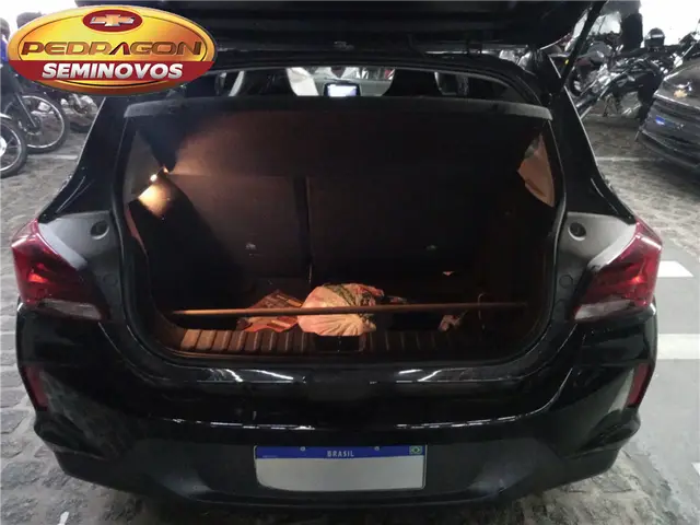 Carro Chevrolet Onix 2023 1.0