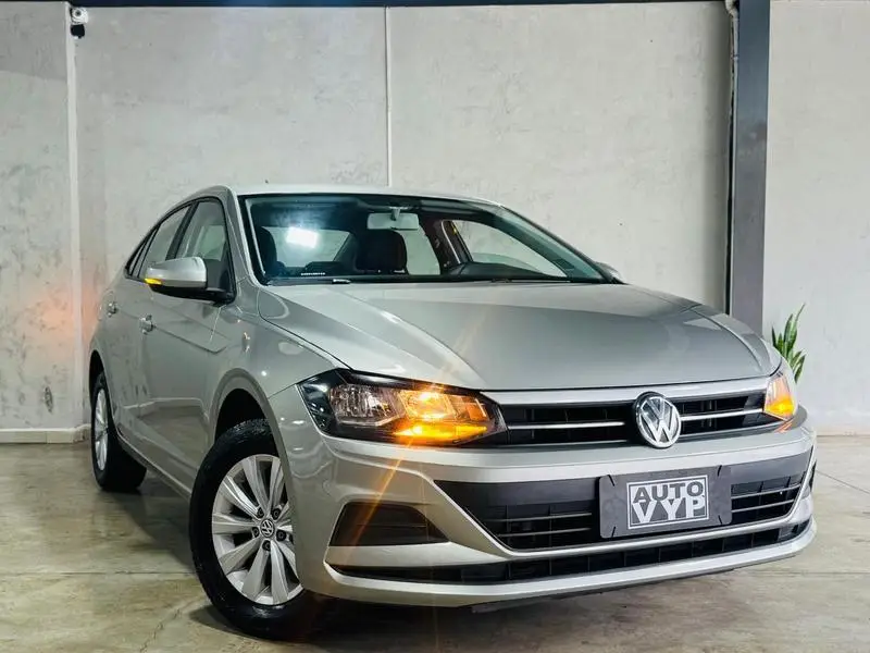 Volkswagen Virtus 1.6 MSI (Flex) (Aut)