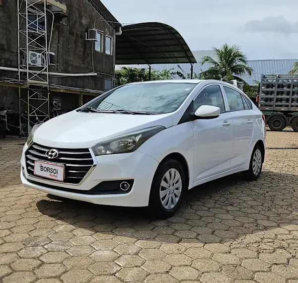 Carro Hyundai HB20S 2015 1.0 Comfort Plus (Flex)